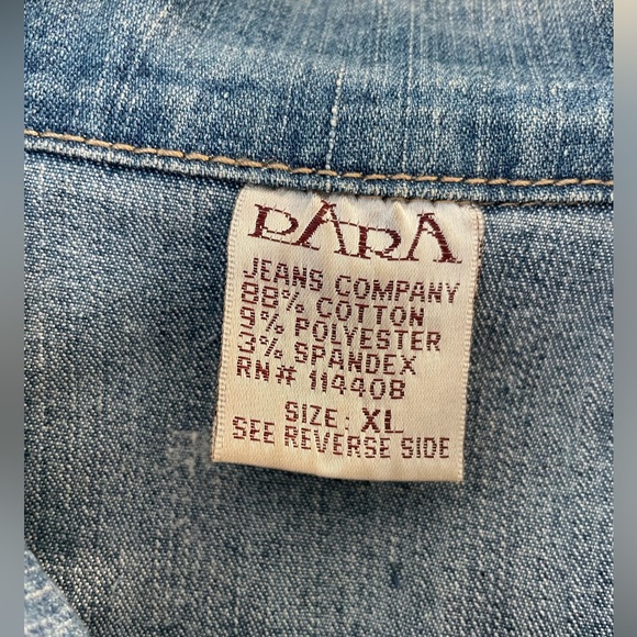 Cropped Denim Jacket - Picture 3 of 4